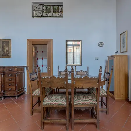 Apartament Guesthost - San Gregorio Magno Ferrara